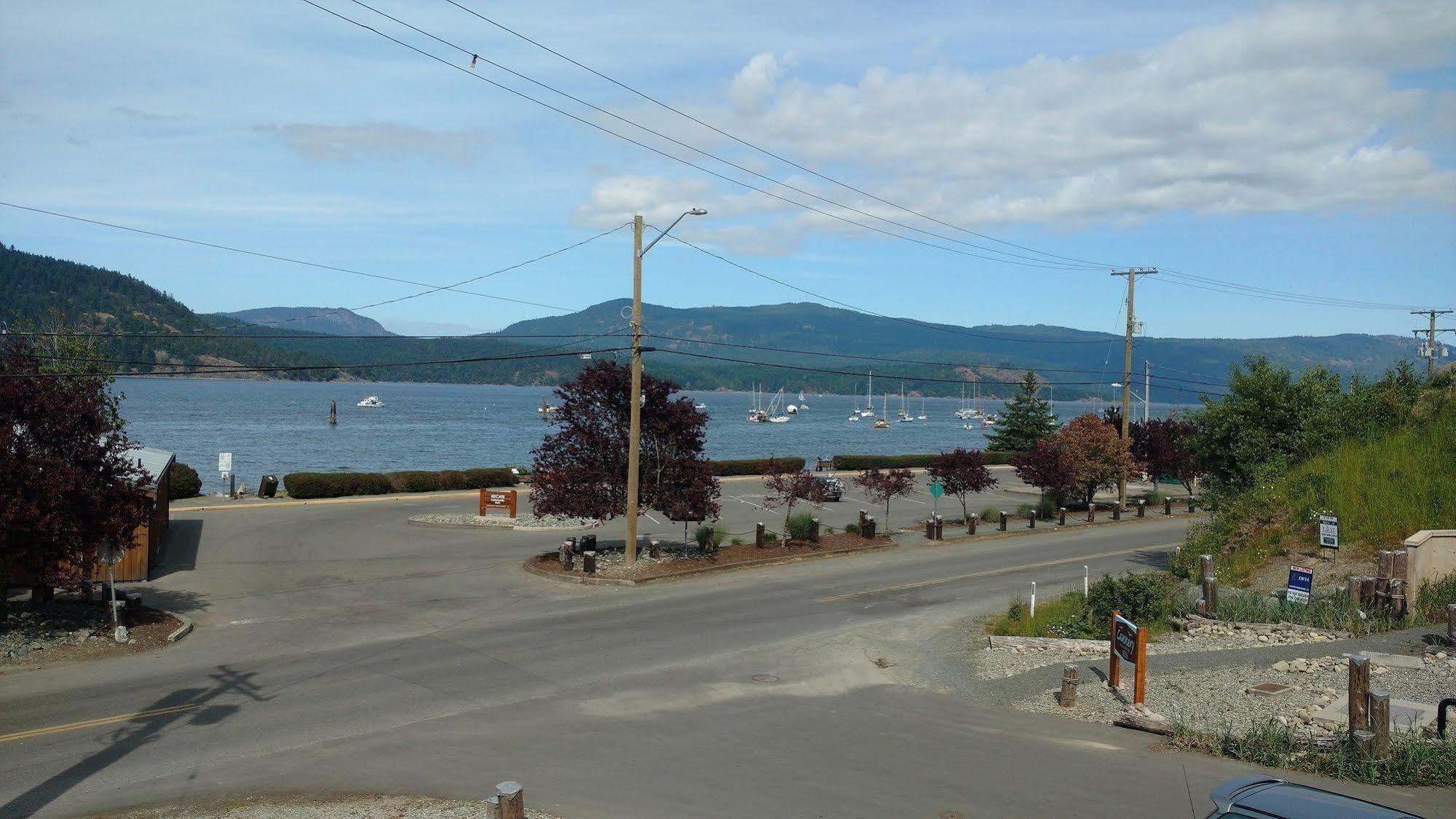 Wessex Inn By The Sea Cowichan Bay Exterior foto