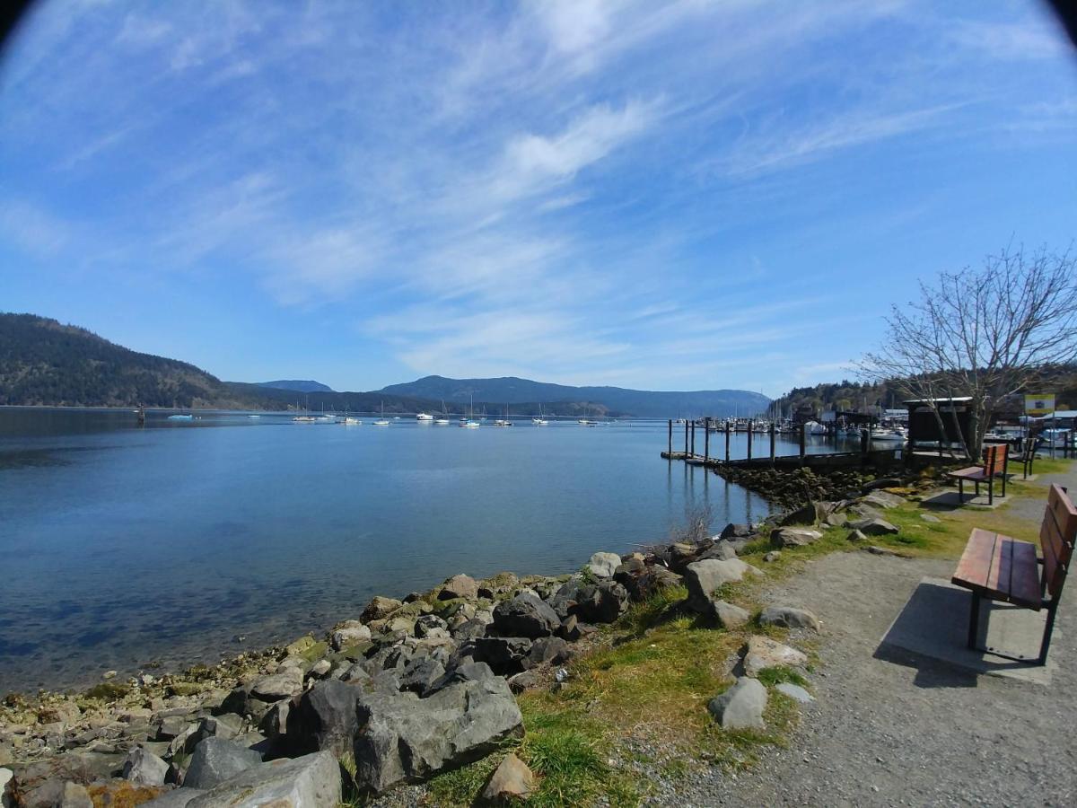 Wessex Inn By The Sea Cowichan Bay Exterior foto