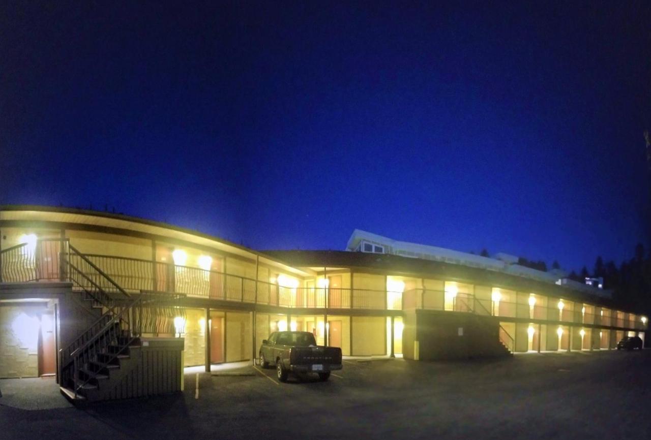 Wessex Inn By The Sea Cowichan Bay Exterior foto